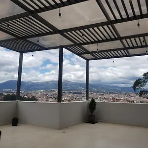 Apartamento Departamento Completo Con Hermosa Vista De La Ciudad, Cuenca