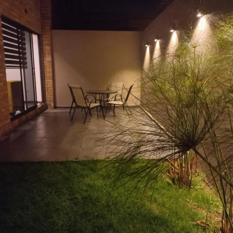 Departamento Excelente Ubicacion Con Parqueo Διαμέρισμα Κουένκα